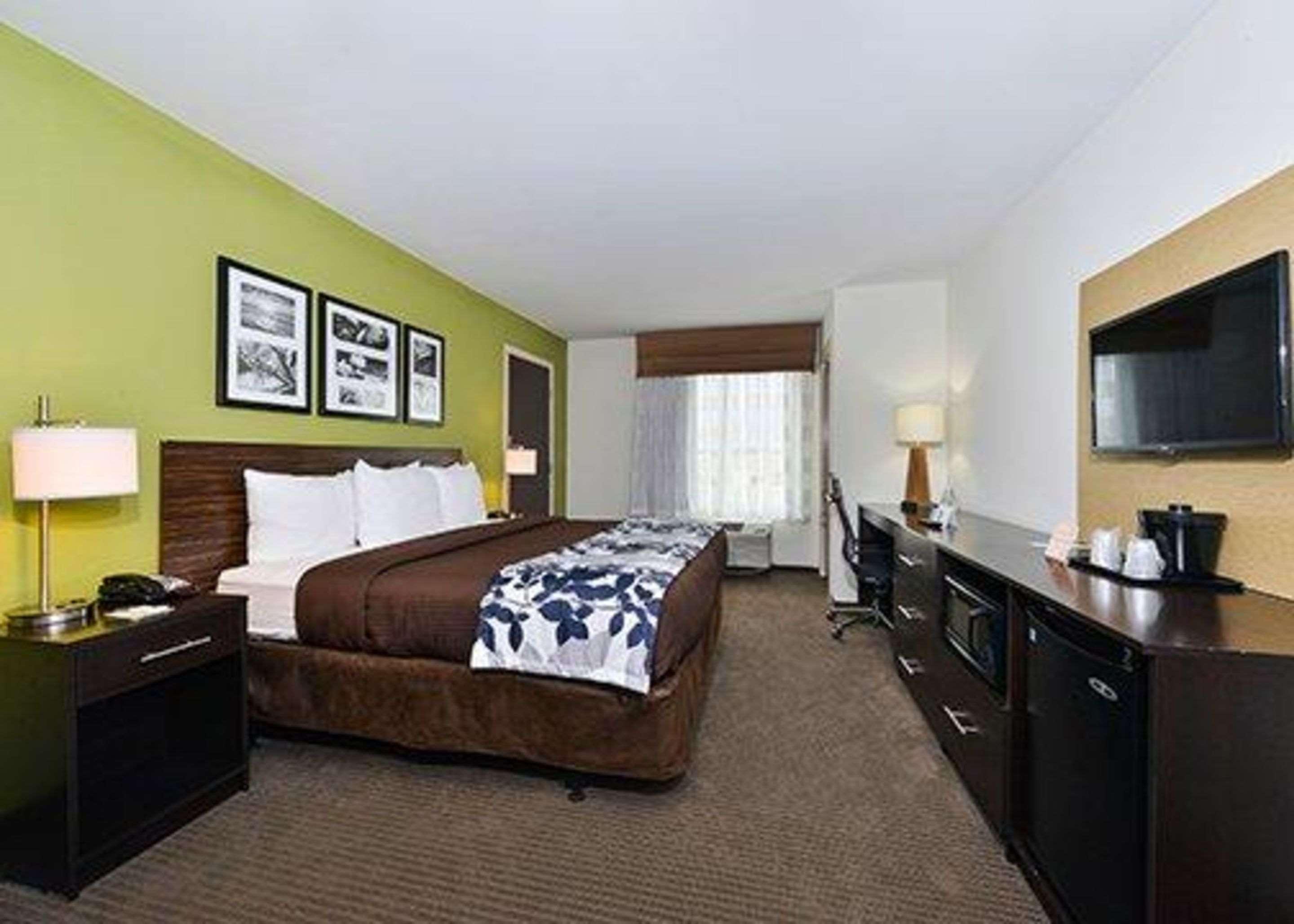 Sleep Inn & Suites Gulfport Exterior foto